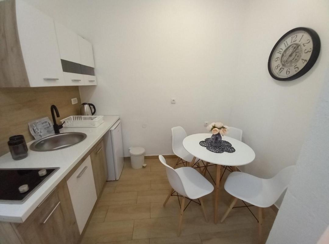 Casa Apartments, One-Bedroom Apartment Μπούντβα Εξωτερικό φωτογραφία
